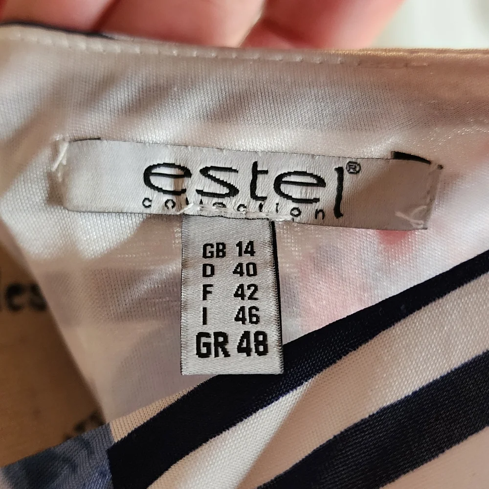 Estel Collection Dress - Picture 7 of 8